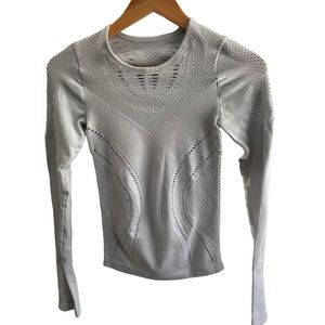 ALO lark mesh cut out long sleeve yoga top small gray color